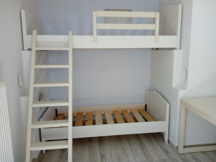 Κρεβάτι κουκέτα 