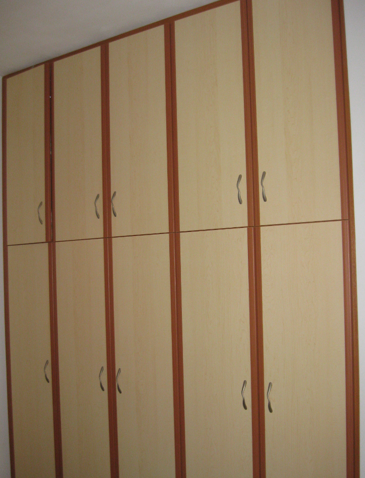 Ντουλάπα πεντάφυλλη PFS